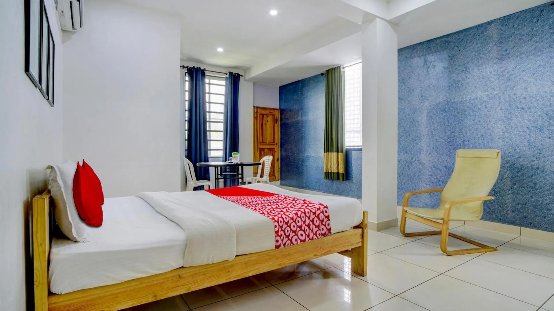 Hotel O New Famy Home Kochi