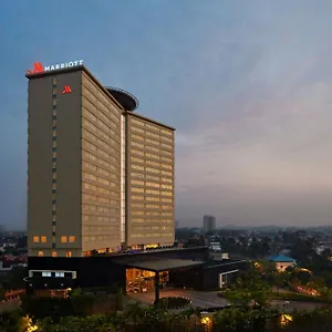 5* Отель Marriott